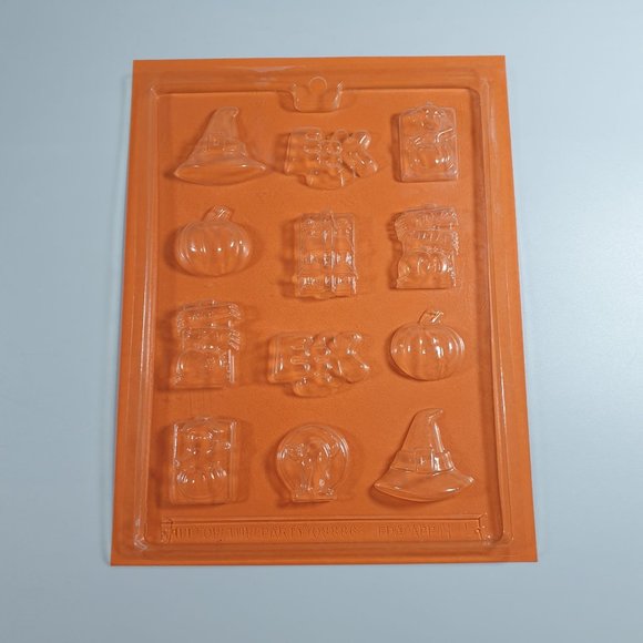 Vintage Candy Mold Halloween 1.5 Inch Holiday Polymer Clay Fondant Soap Treat - Picture 1 of 10